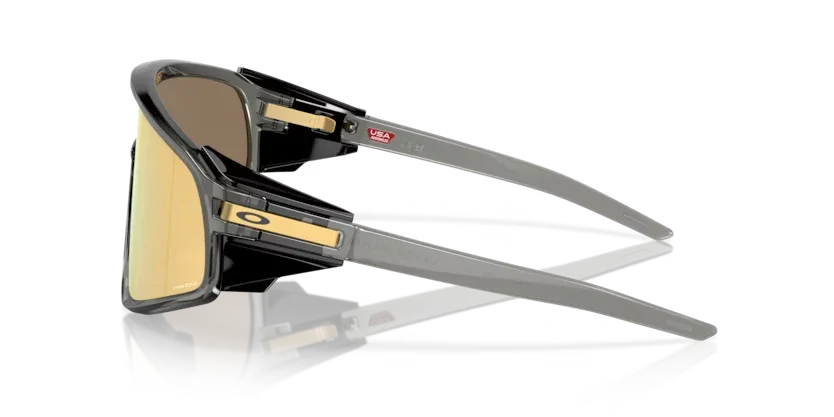 Oakley | 9404 Latch Panel | Grey smoke